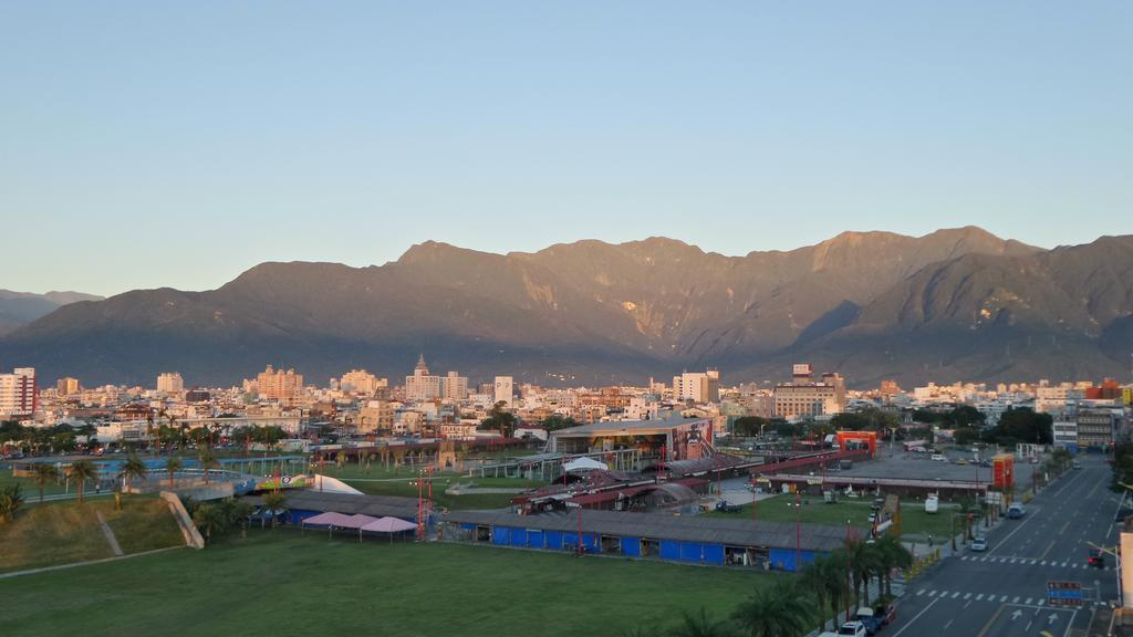 View Ocean Apartment Hualien City Ngoại thất bức ảnh